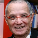 Israeli TV presenter, journalist, director Menashe Raz dies at 80
