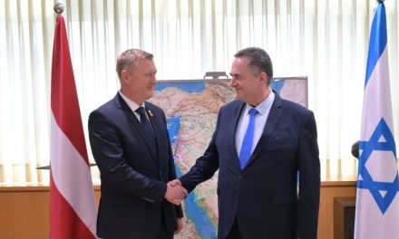 Latvian DM tells ‘Post’: Israeli weapons are top-notch, I support its right to self-defense