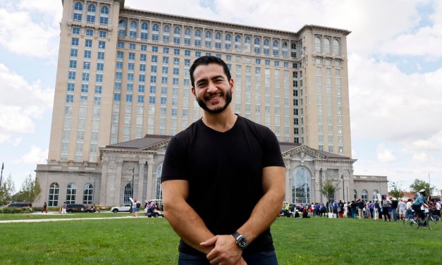 Hundreds of Michigan Jews pledge to vote for Abdul El-Sayed