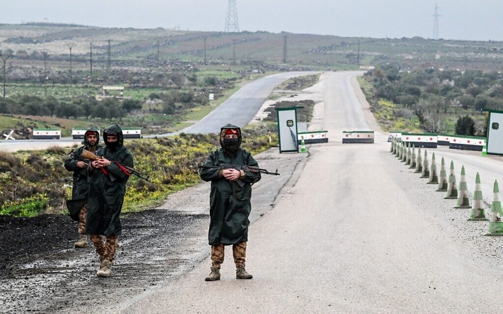 10 Syrian security personnel reported wounded in clashes in Sweida