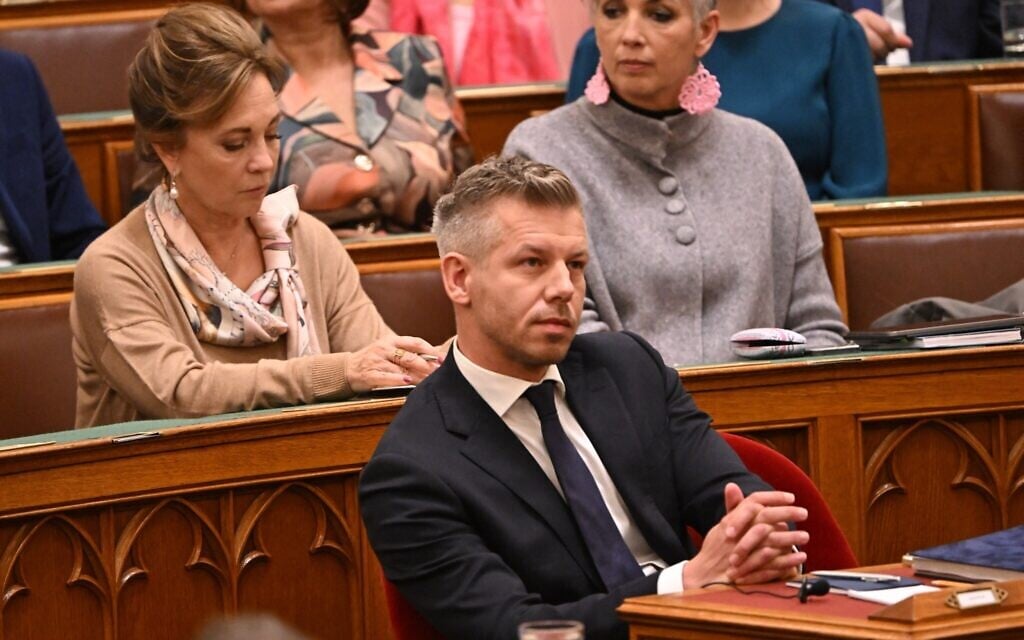 Hungarian parliament suspends immunity for PM Magyar, two Orban-era ministers
