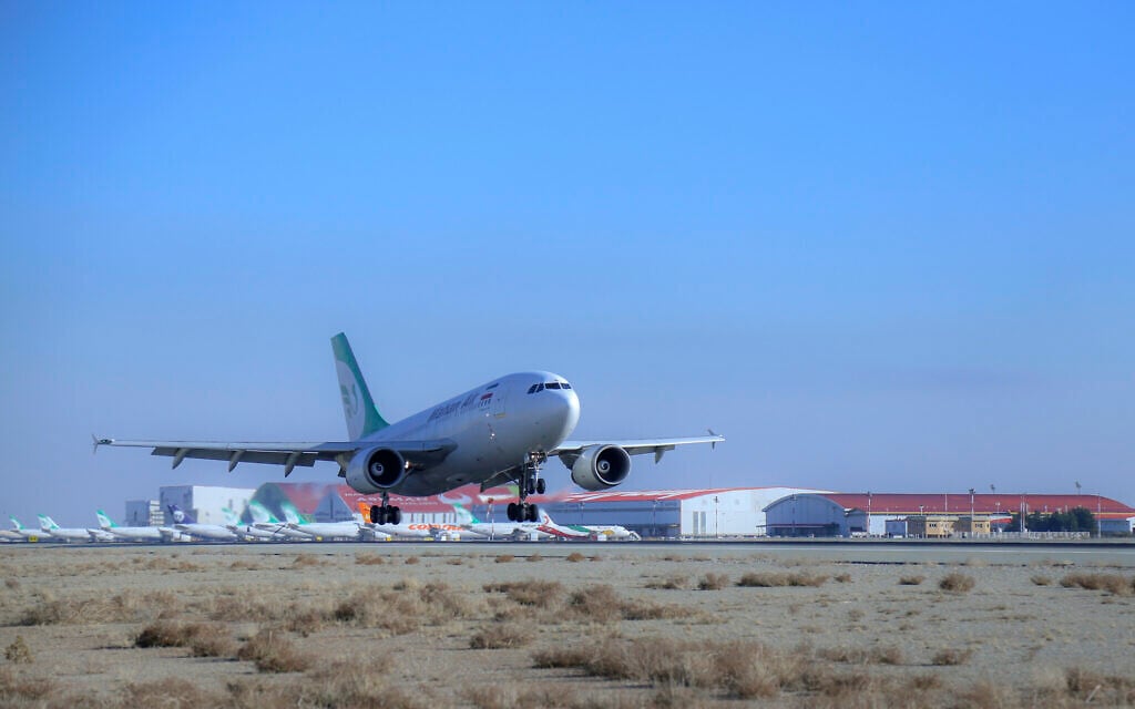 US Treasury slaps sanctions on Iranian airlines, accuses them of transporting arms