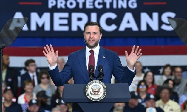 Vance courts Jewish Republicans, but declines to clarify stance on Tucker Carlson