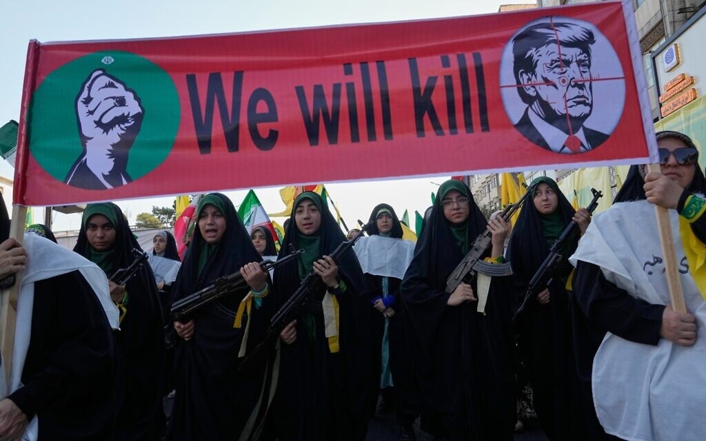 Hundreds of thousands of Iranians rally in government-organized demonstration