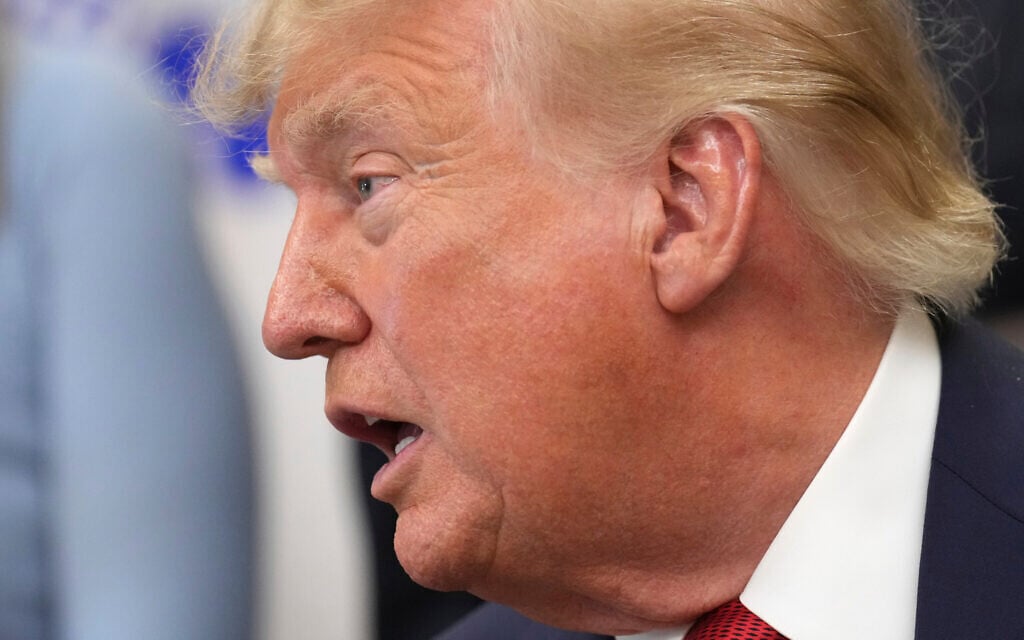 Trump accuses CNN, Politico, MS NOW of ‘fake news,’ bans them from White House