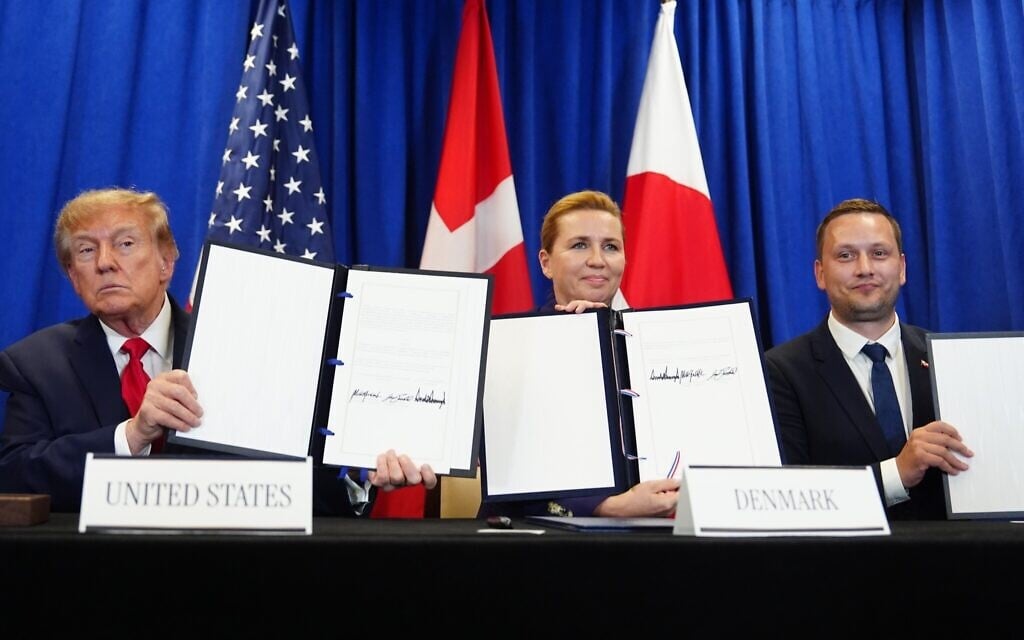 US, Greenland and Denmark sign agreement in bid to end Arctic standoff