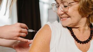 Israelis can start getting flu shots next week