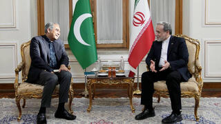 Pakistan delivers Saudi warning to Iran: Rein in the Houthis