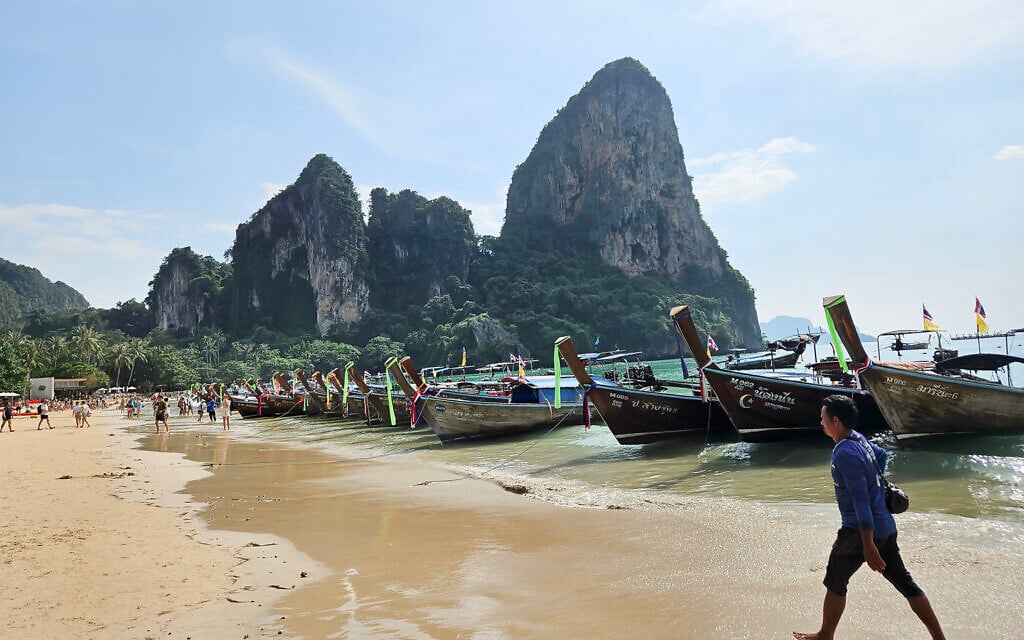 Thailand shortens visa-free stay for Israelis and other tourists from 60 to 30 days