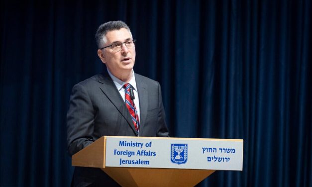 Sa’ar threatens retaliation if UK imposes sanctions on West Bank settlements