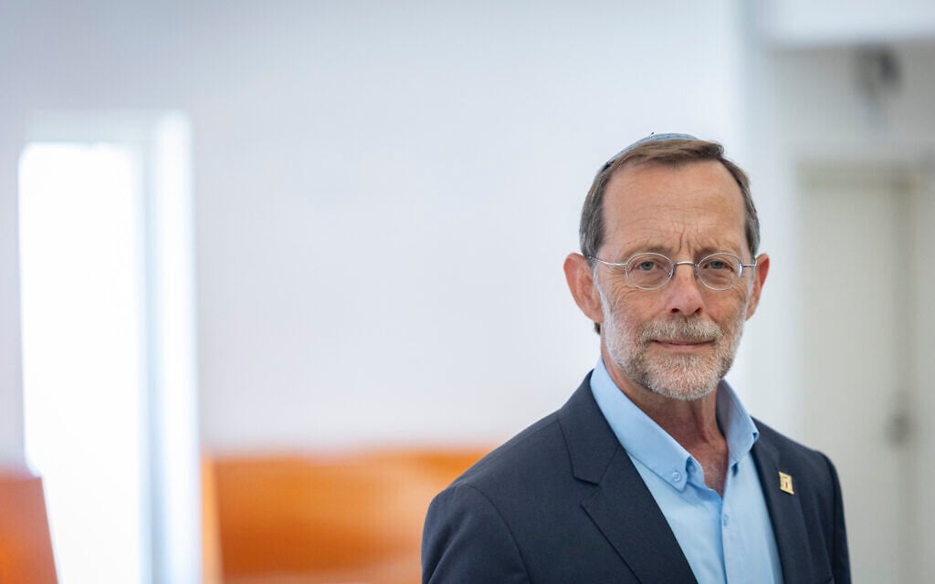 How far-right outcast Moshe Feiglin resurrected his political career