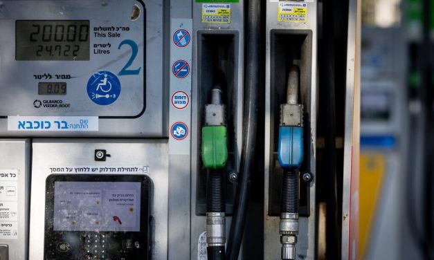 AG gives Smotrich go-ahead to slash fuel tax, leading to lower prices at pump