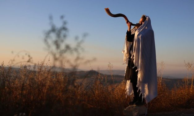 Israel celebrates first Rosh Hashanah in three years without hostages in Gaza