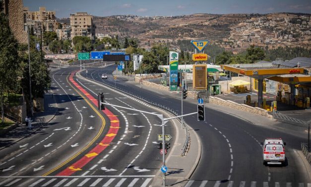 Emergency services: 2 killed in road accidents over Yom Kippur, 368 people treated for fast-related issues