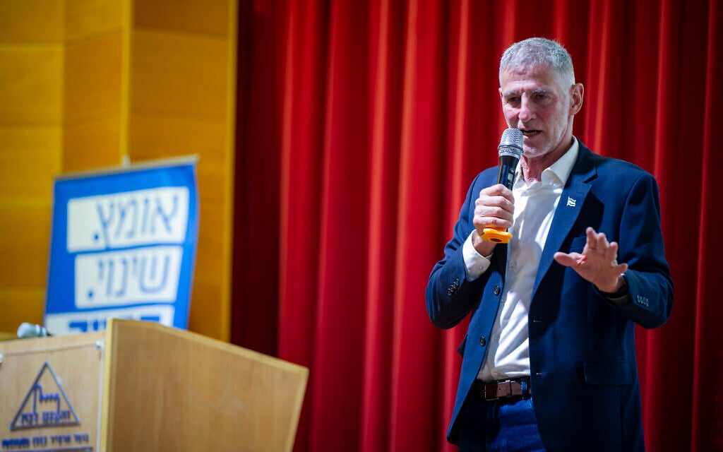 Citing death threats, Democrats petition High Court for Shin Bet to guard Golan