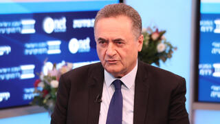 84-year-old charged with threatening to shoot defense minister Katz over Army Radio closure