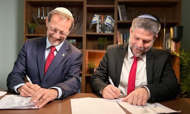 Smotrich, Feiglin announce joint election run, urge other right-wing parties to join