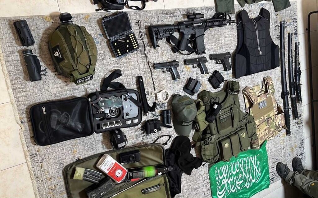 Arab Israeli arrested for allegedly planning terror attack, target said to be server farm
