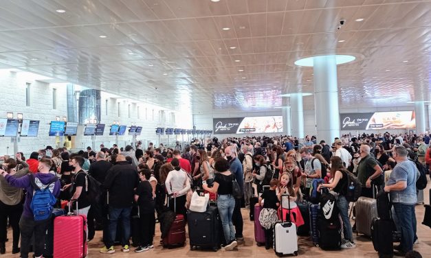 Car parks full at overcrowded Ben Gurion Airport
