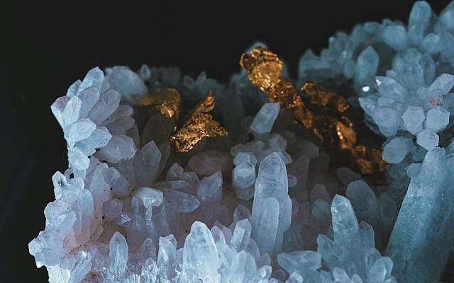Esther Braun | Atlantic Seams: How Africa’s Gold Feeds Iran’s War