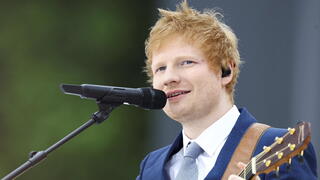 Ed Sheeran breaks down onstage as family ‘abandons’ him over Macklemore fallout