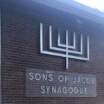 Canada synagogue targeted during Yom Kippur prayers; suspect neutralized, officer wounded