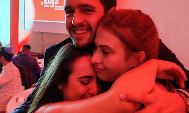 Ariela Di Gioacchino | This New Year, Make Room for Young Jewish Leaders