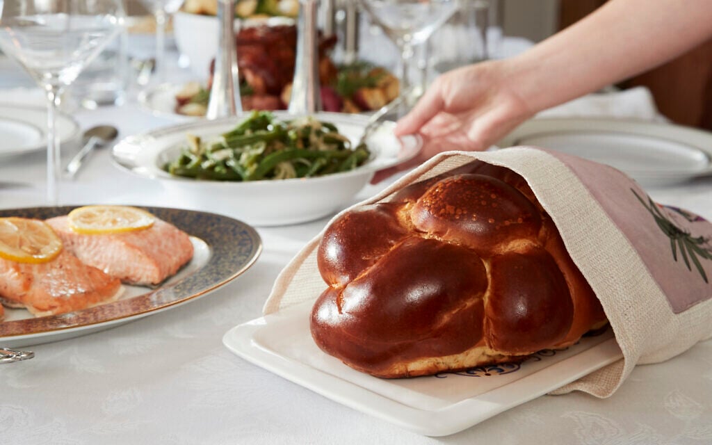 Room for one more? Campaign bridges divides by breaking bread