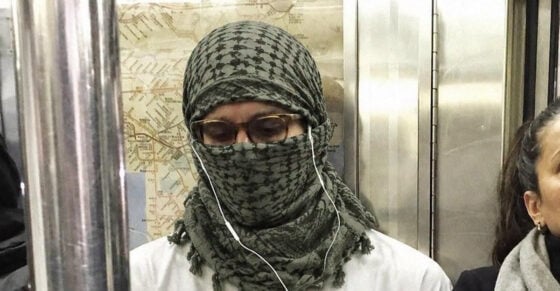 Busted: “Spain Metro” Anti-Israel Photo Exposed as Fake