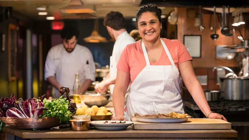 Samin Nosrat, celebrity chef who signed BDS pledge,  shares stage with Israeli chefs