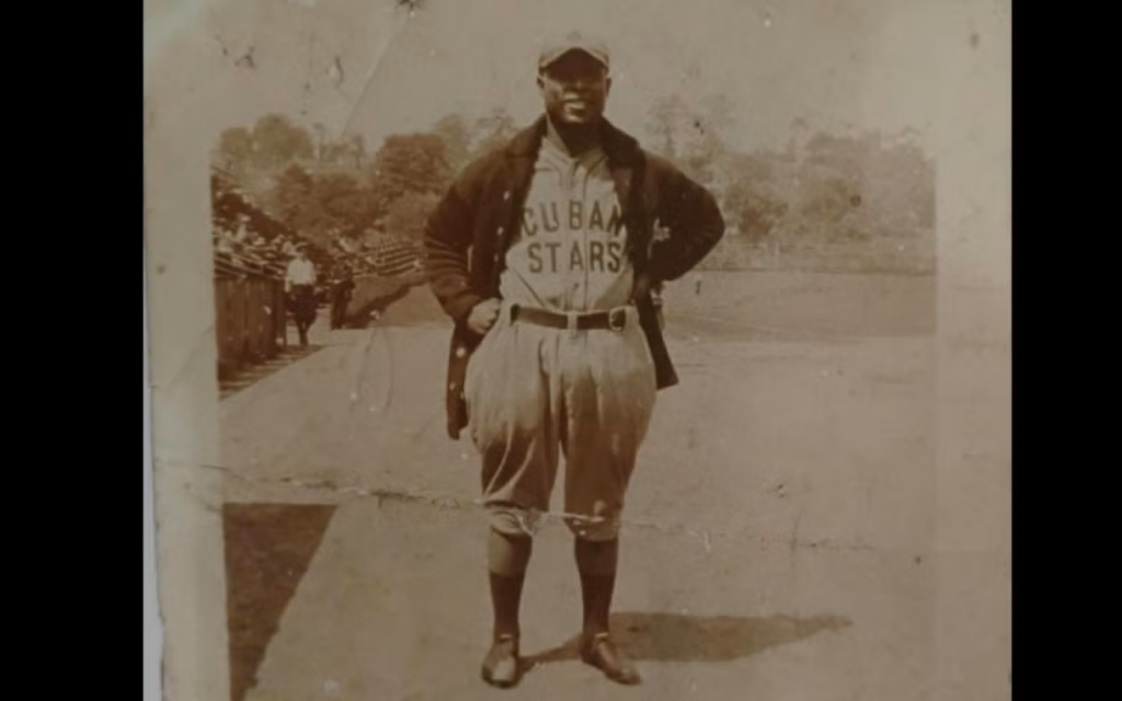 Oscar Levis was a Negro Leagues star — and Jewish. Jewish baseball forgot him
