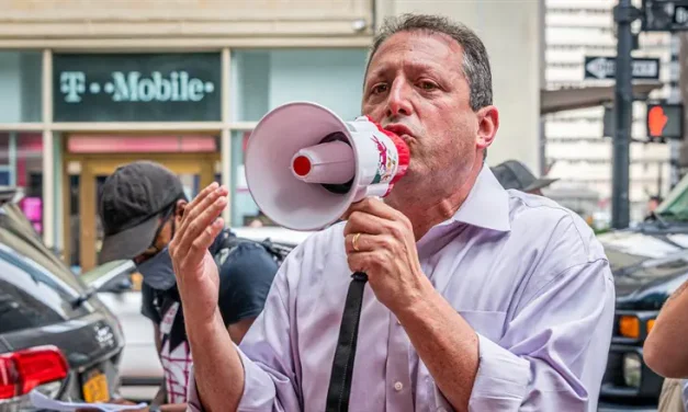 Anti-Israel congressional candidate Brad Lander says he was detained by IDF