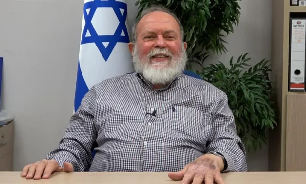 Rabbi Sadan clarifies: ‘I’m not telling anyone who to vote for’