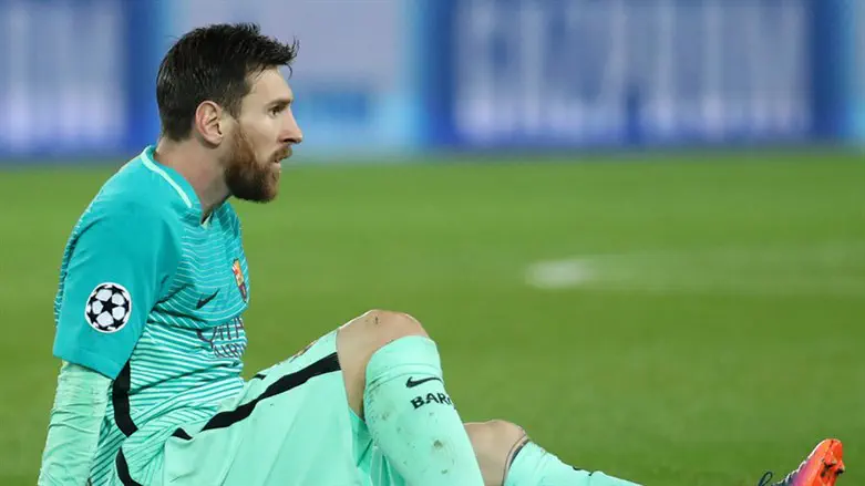 French riots: Messi memorabilia looted