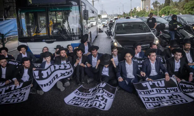 Haredi faction announces mass protests, major roadblocks