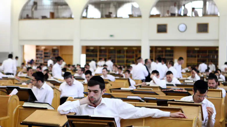 Yeshiva Committee issues unusual guidelines to students