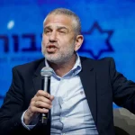 Yinon Magal apologizes to Bibas family