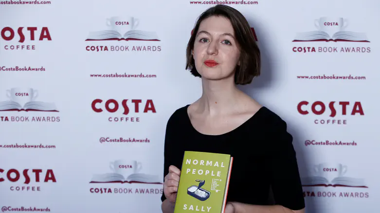 Sally Rooney’s books to be withdrawn from UK sale over support for Palestine Action