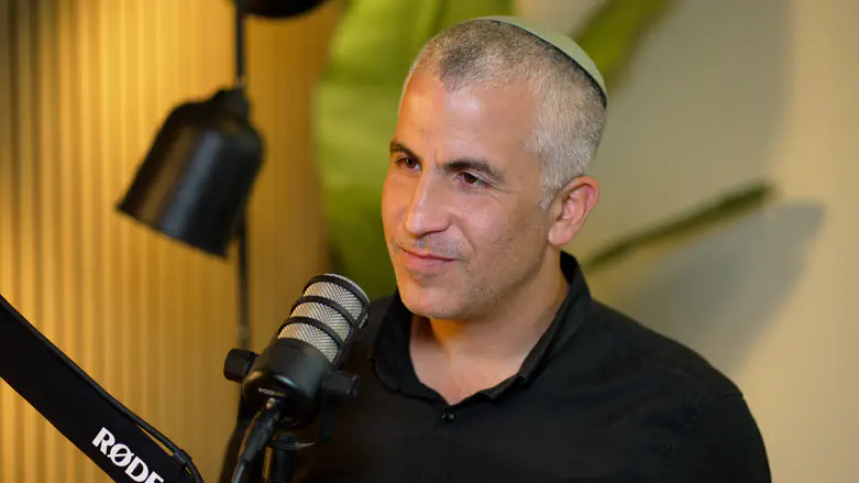 ‘He was in my arms’: Menachem Kalmanson breaks down Recounting brother’s death