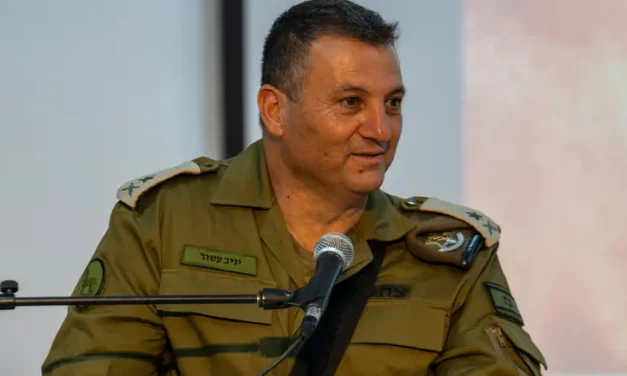 Southern Command Chief issues warning to Hamas