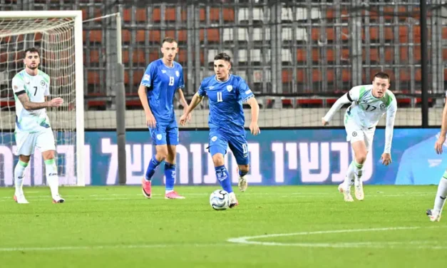Ireland-Israel soccer dispute sparks tennis-ball protest during Austria match