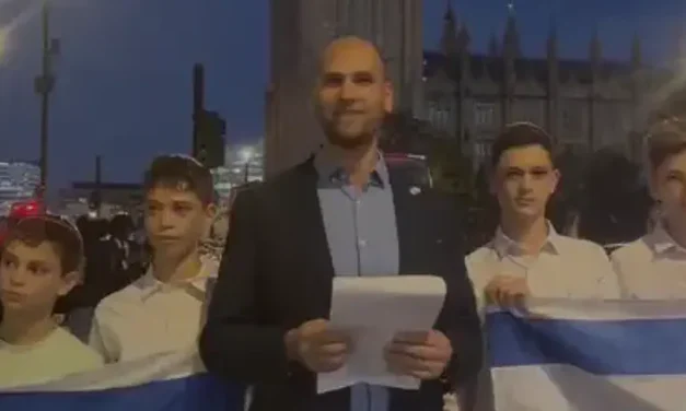 Watch: ‘Zionism is racism’ resolution torn to shreds outside UK Parliament