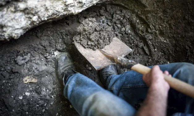 Mysterious cave found in central Israel