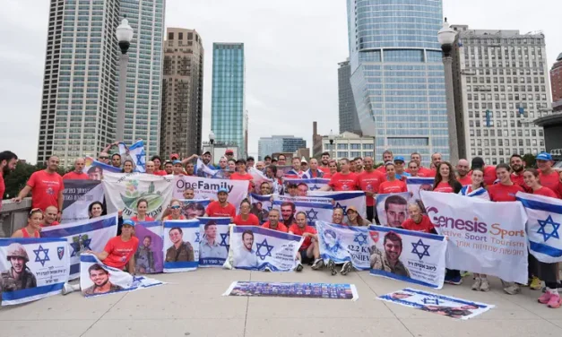 42.2 km of longing: Bereaved family members run in Chicago Marathon