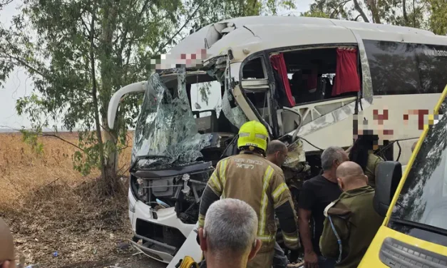 Hero bus driver sacrificed his life to save 20 soldiers