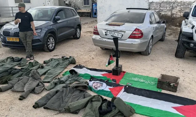 Hamas flag & stolen license plates: Vehicle inspection leads to weapons discovery in Dura