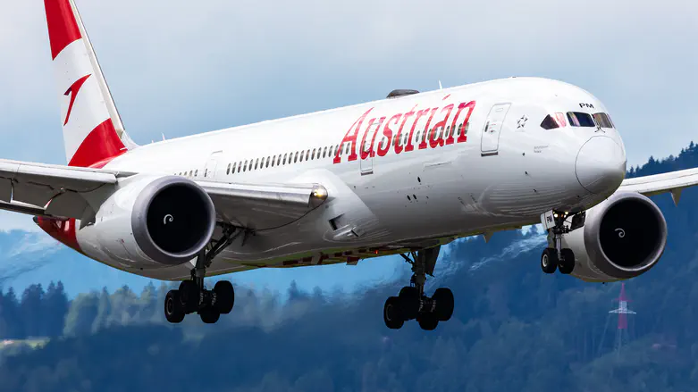 Bomb threat forces Austrian Airlines flight from Tel Aviv to Vienna to divert to Sofia
