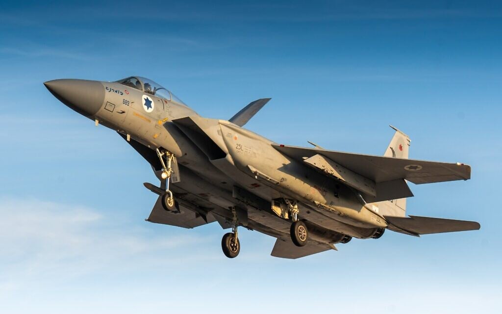 Reports: Israeli jets flew to Iran’s border, some US sources suspect bid to rile Tehran