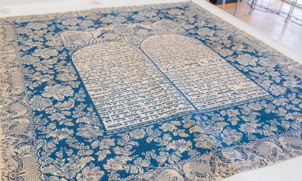 Jewish treasures stolen by Nazis 88 years ago come home, thanks to an Arizona synagogue
