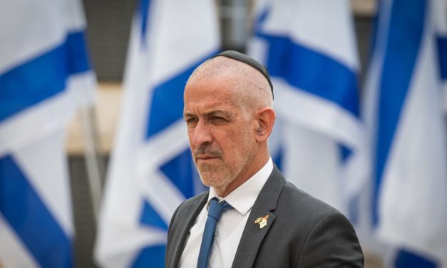 Ronen Bar files NIS 3 million defamation lawsuit against Netanyahu over shifting Oct. 7 blame
